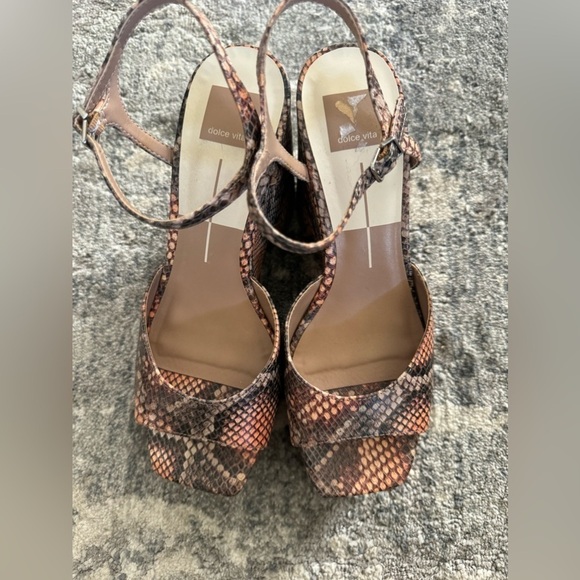 Dolce Vita Snake Print Cale Heels Sandals - Picture 1 of 7